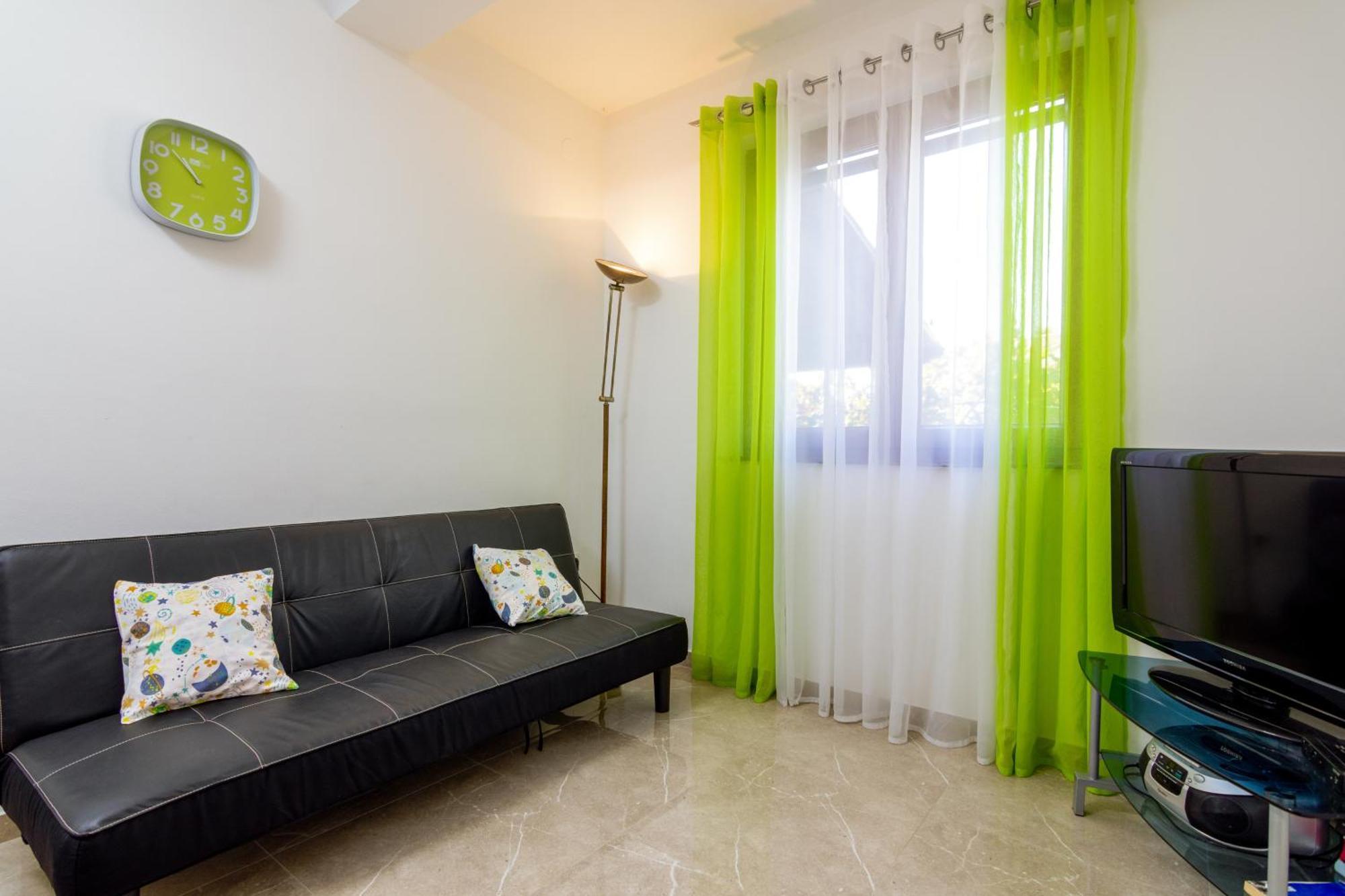 Apartments With A Parking Space Medulin - 7494 Quarto foto